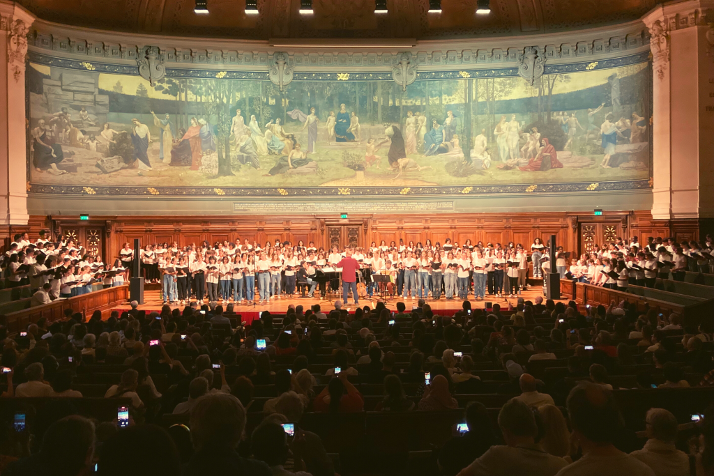 Restitution publique du projet Airs Purs au Grand Amphithéâtre de la Sorbonne, sous la direction de David Levi , le 16 mai 2022